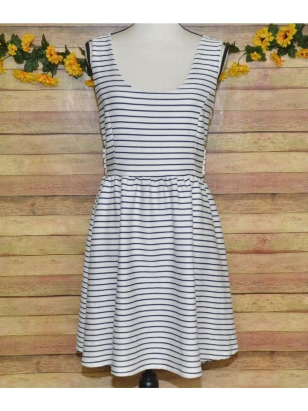 Lauren Conrad Sun Dress Navy Nautical Cross Back Size L Fit & Flare Preppy Lined